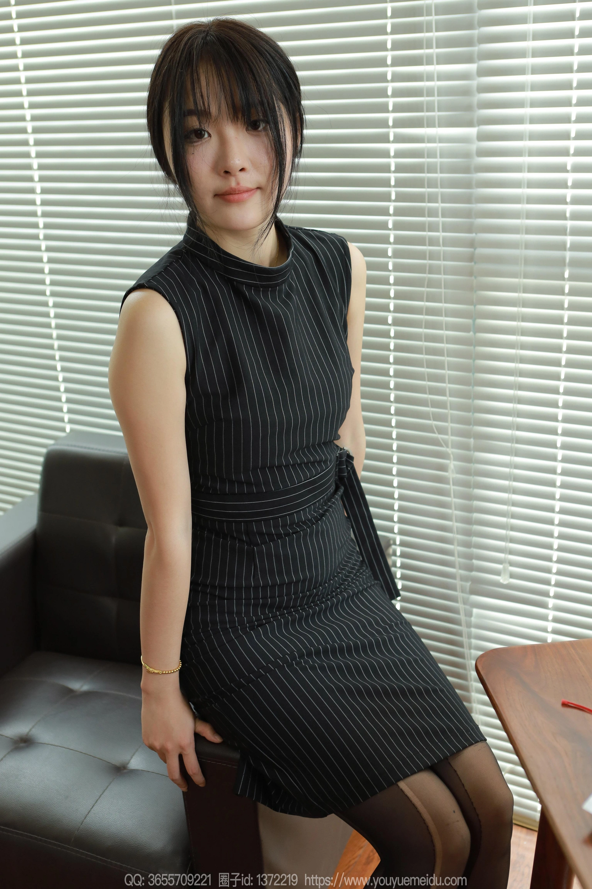 [IESS异思趣向] 2024.09.10 丝享家 1842 婉萍《条纹包臀裙》 1